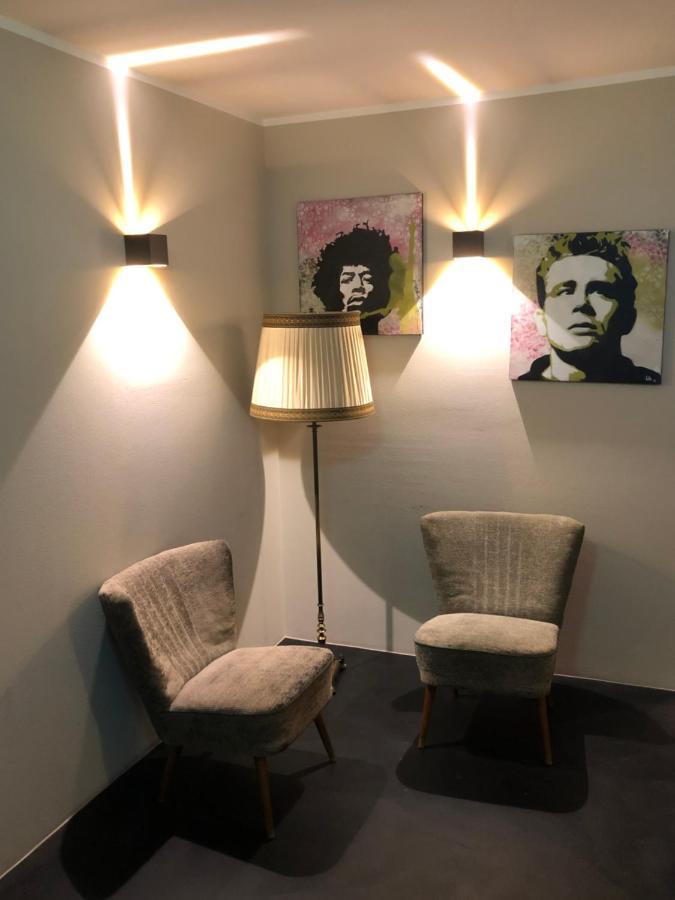 Hotel Restaurant Goldenes Ross Gollheim 외부 사진