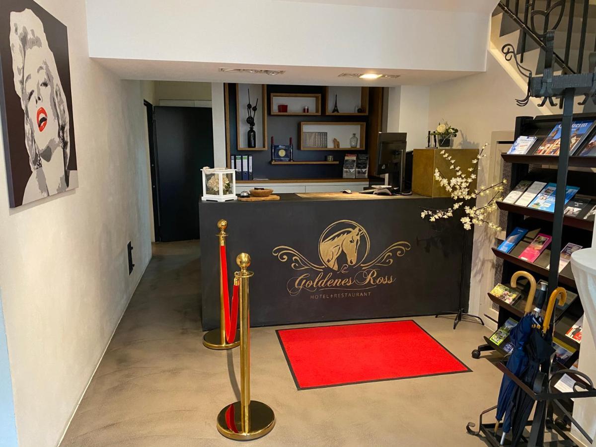 Hotel Restaurant Goldenes Ross Gollheim 외부 사진