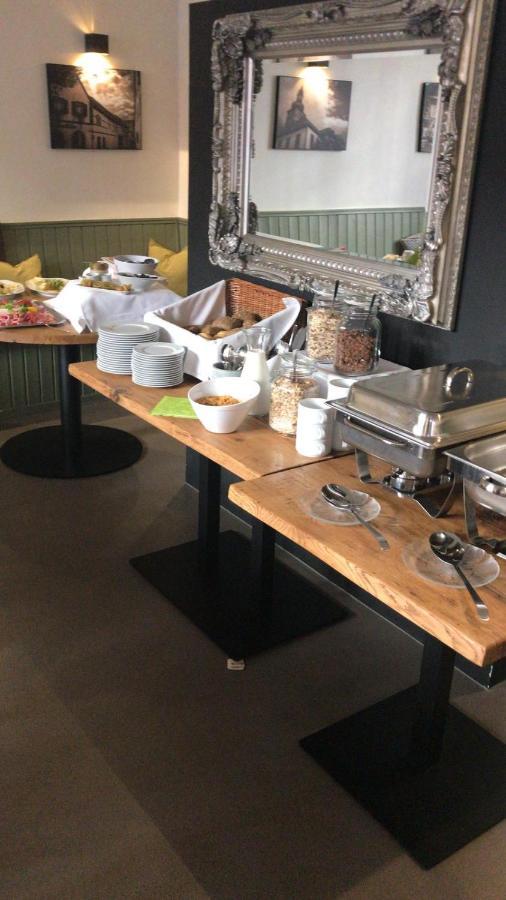 Hotel Restaurant Goldenes Ross Gollheim 외부 사진