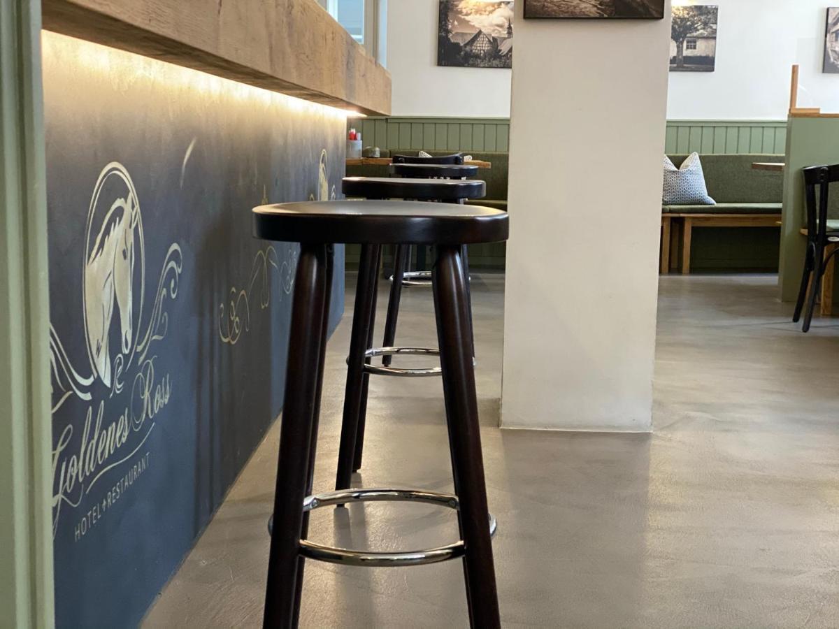 Hotel Restaurant Goldenes Ross Gollheim 외부 사진