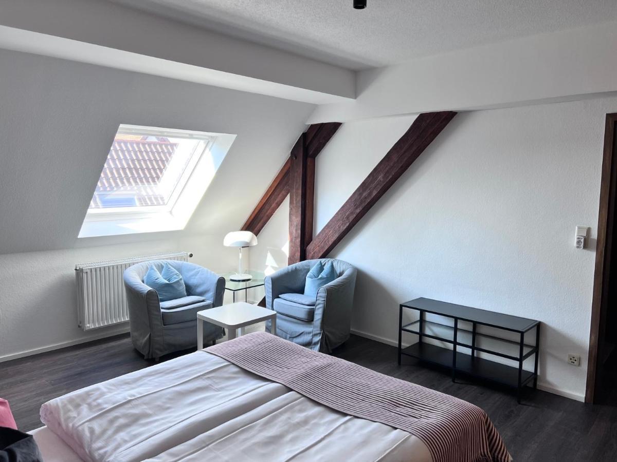 Hotel Restaurant Goldenes Ross Gollheim 외부 사진