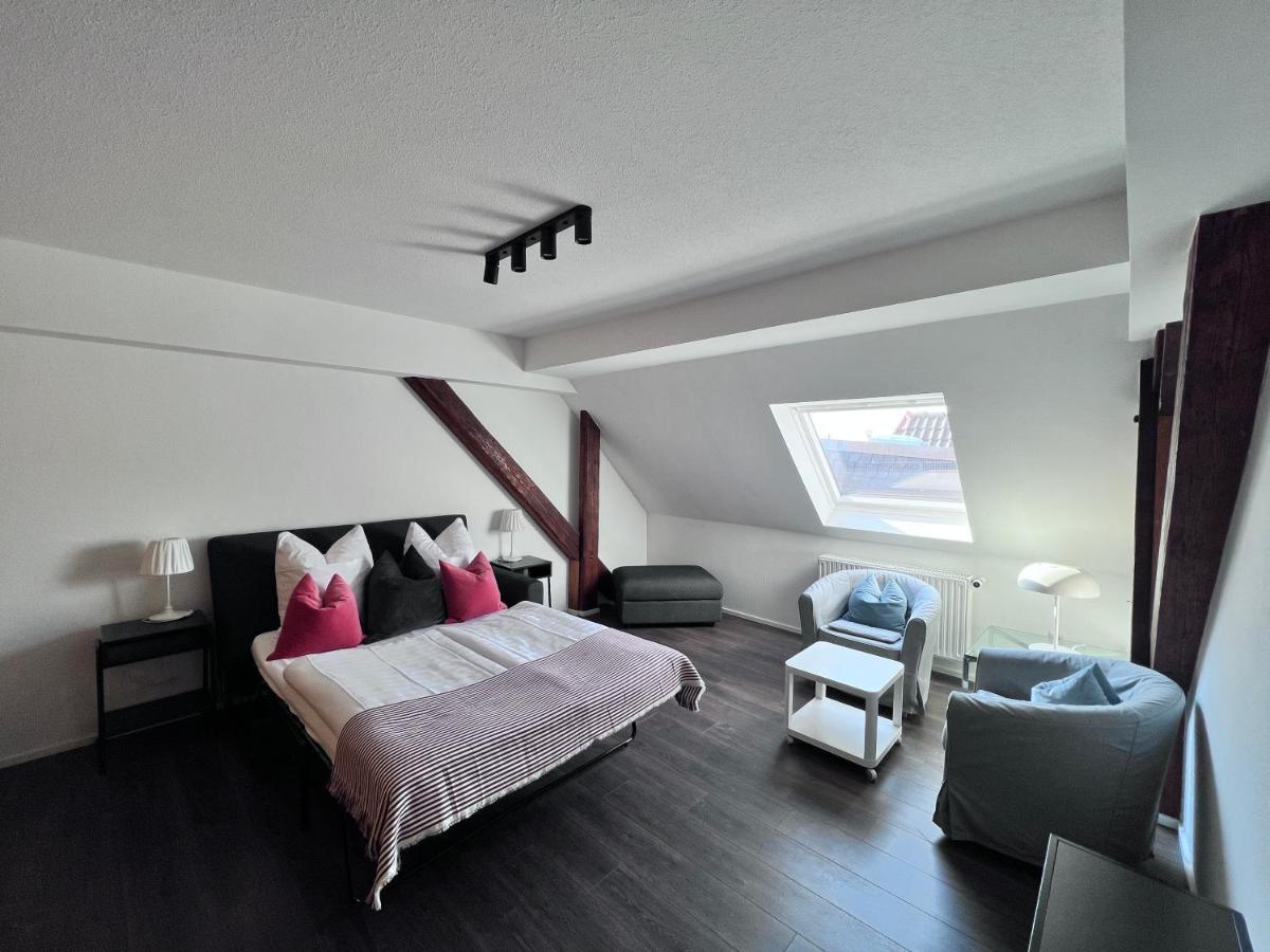 Hotel Restaurant Goldenes Ross Gollheim 외부 사진